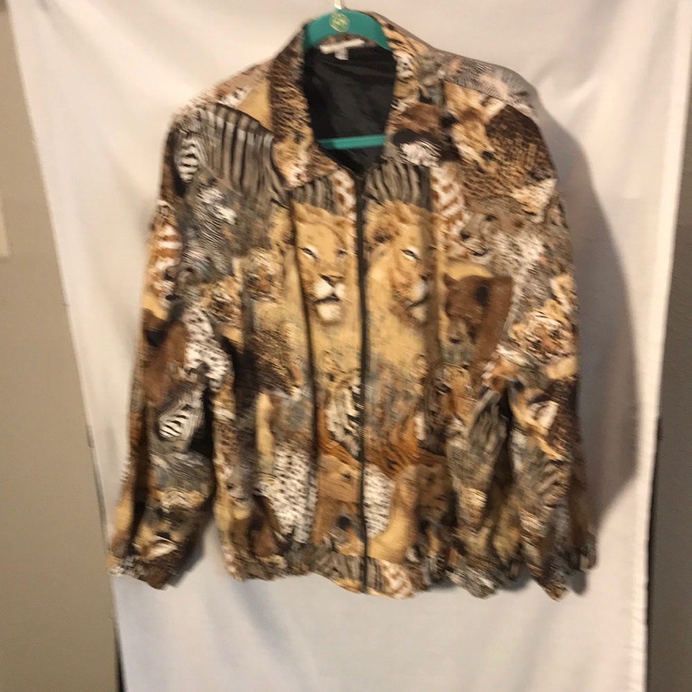 The Shell Game ladies size XL beige and brown animal print lightweight jacket